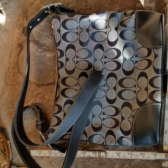 Coach Purse - Picture 3 of 7